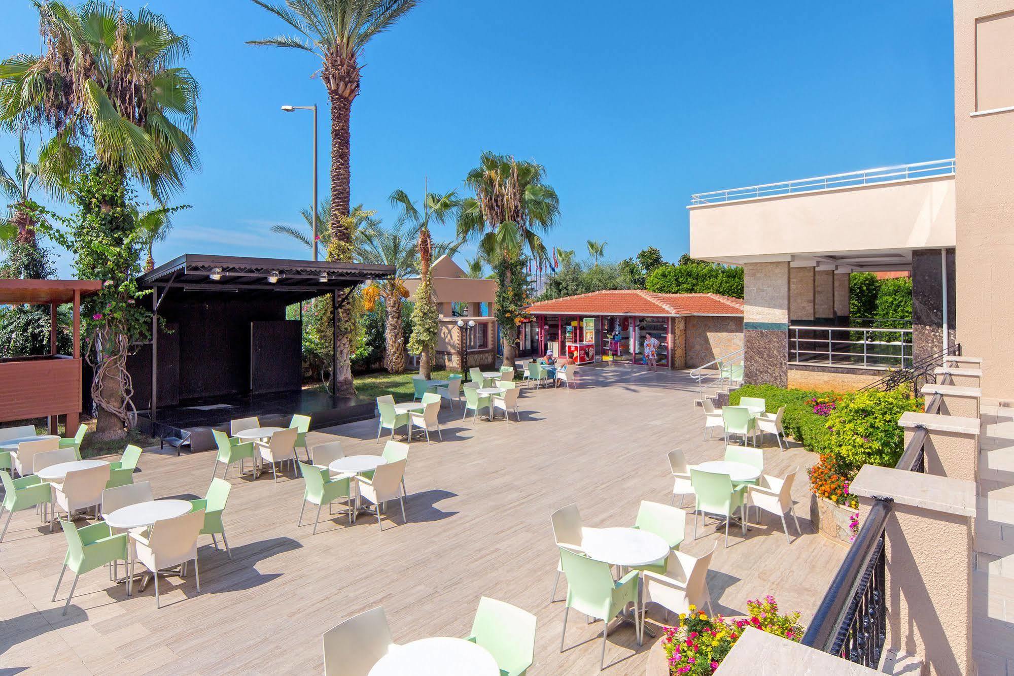 Otel Saritas Only Famıly Concept
