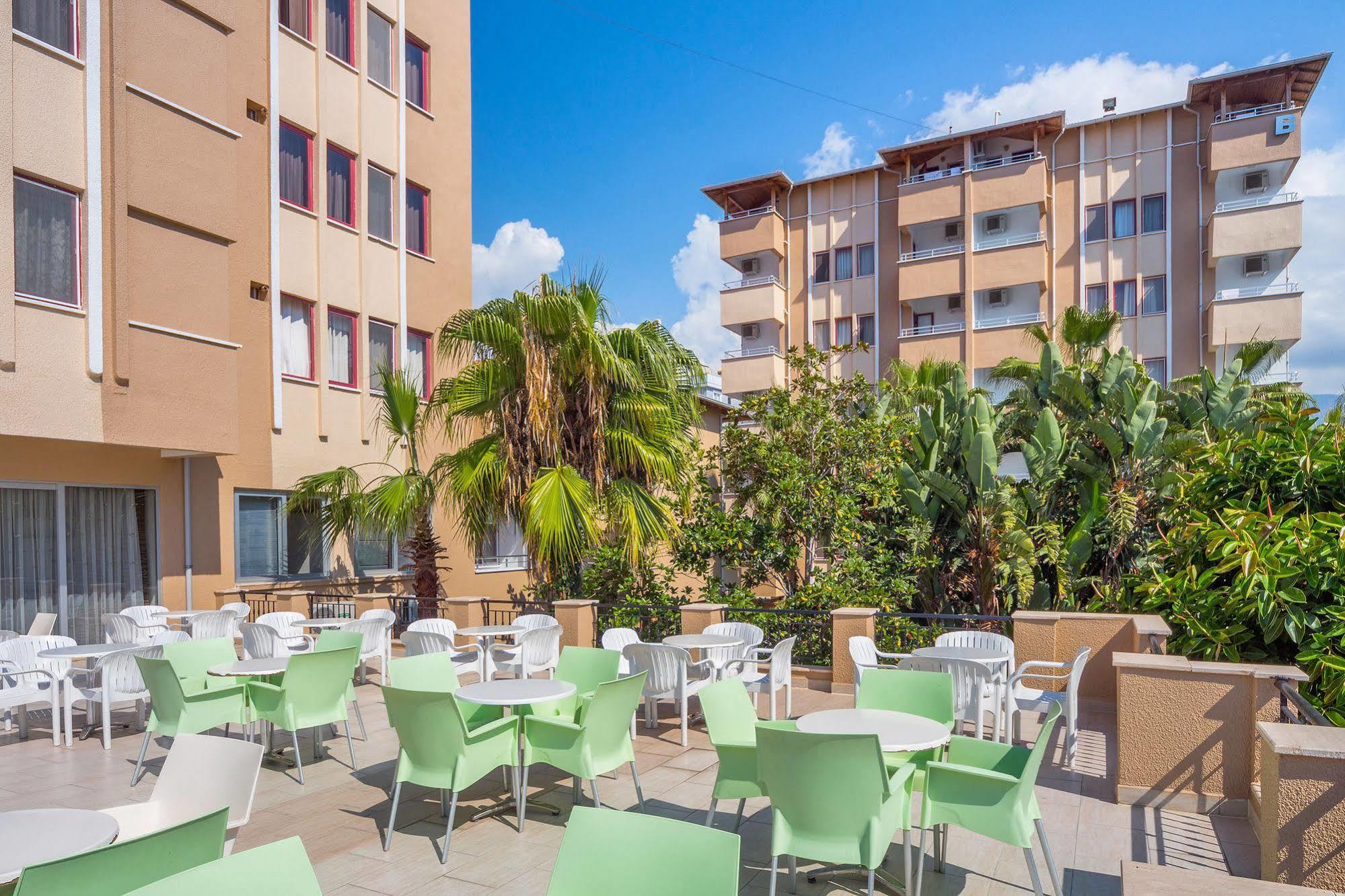 Saritas Only Family Concept Hotel